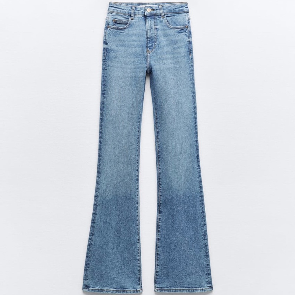 Zara high waisted flare jeans Z1975 NWT
